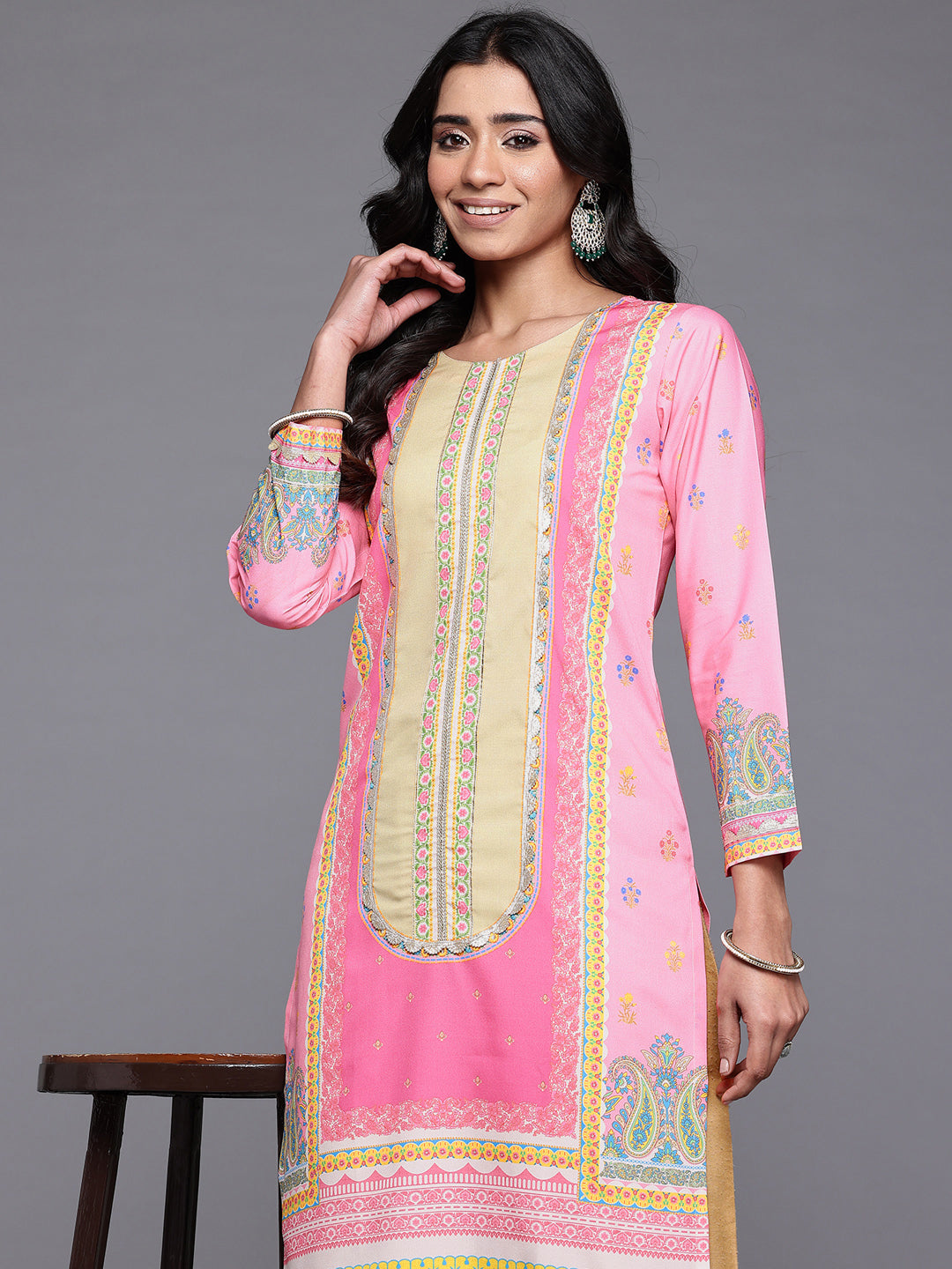 Ahalyaa Paisley Printed Gotta Patti Crepe Kurta