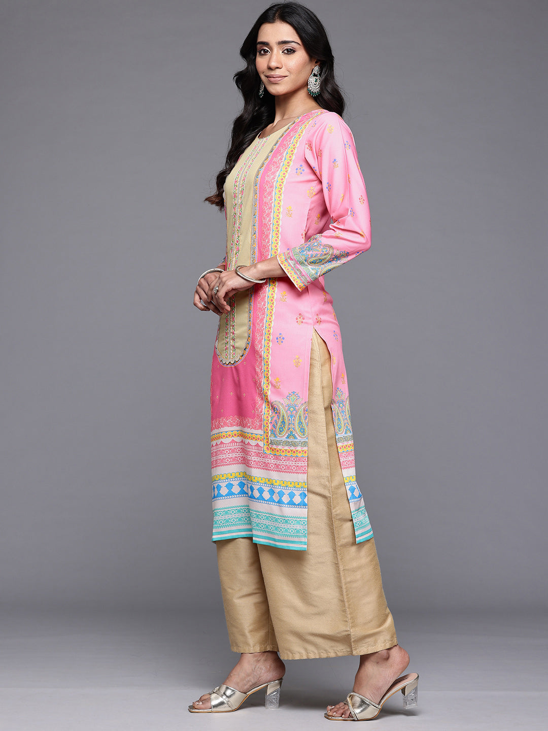 Ahalyaa Paisley Printed Gotta Patti Crepe Kurta