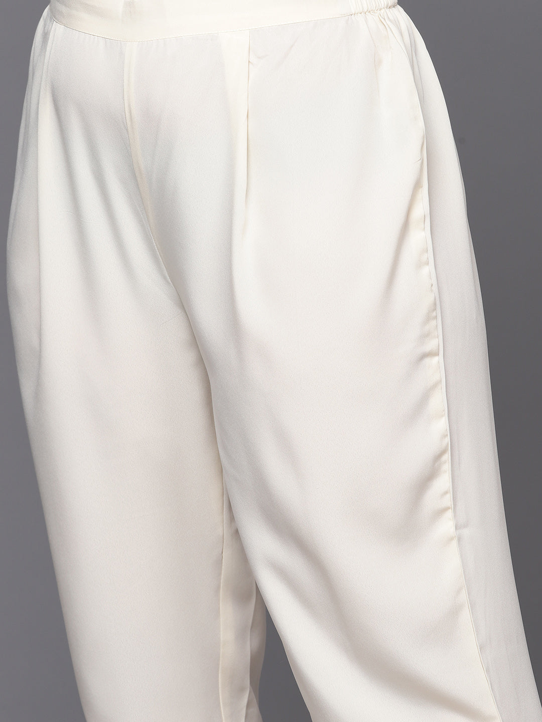 Off White Plus Size Gotta Patti Kurta with Trousers & With Printed Dupatta