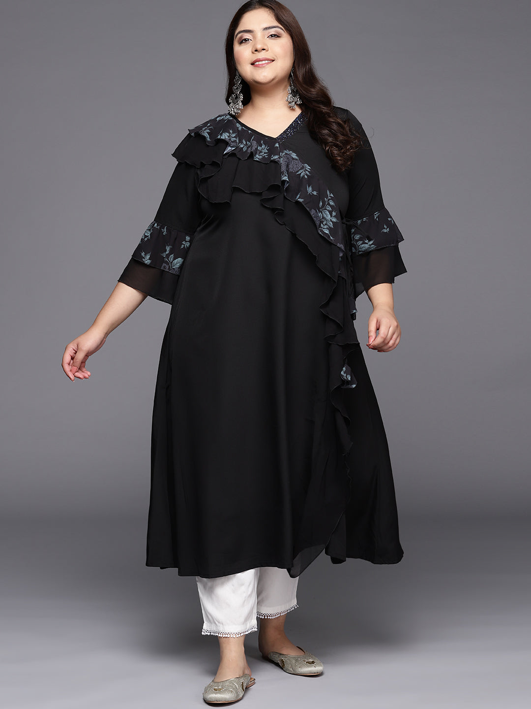 Black floral printed kurti with puff sleeves main image 0