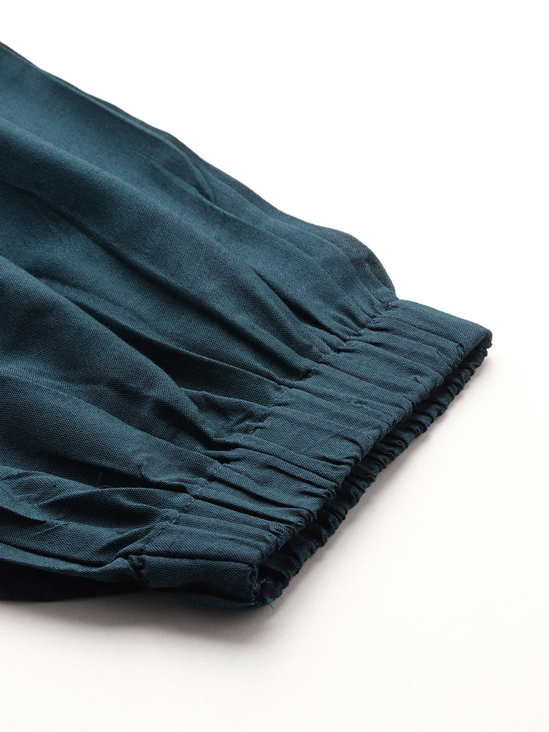 Ahalyaa Solid Tunic & Trousers Co-ords