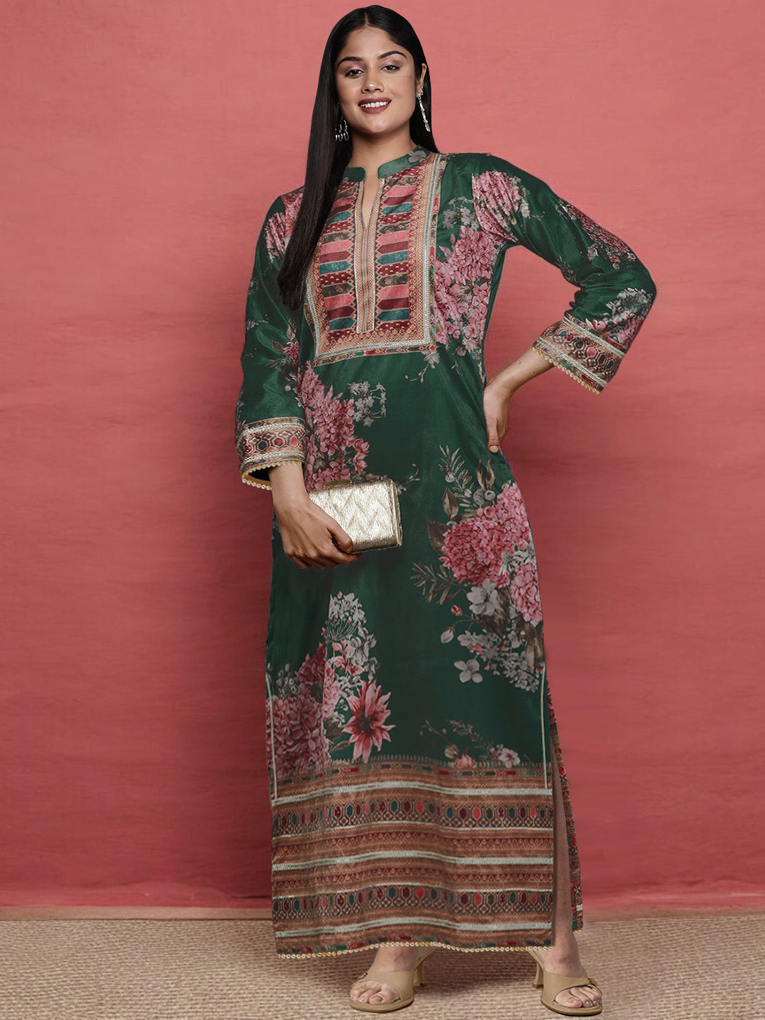 Floral Printed Mandarin Collar Sequinned Silk Kurta