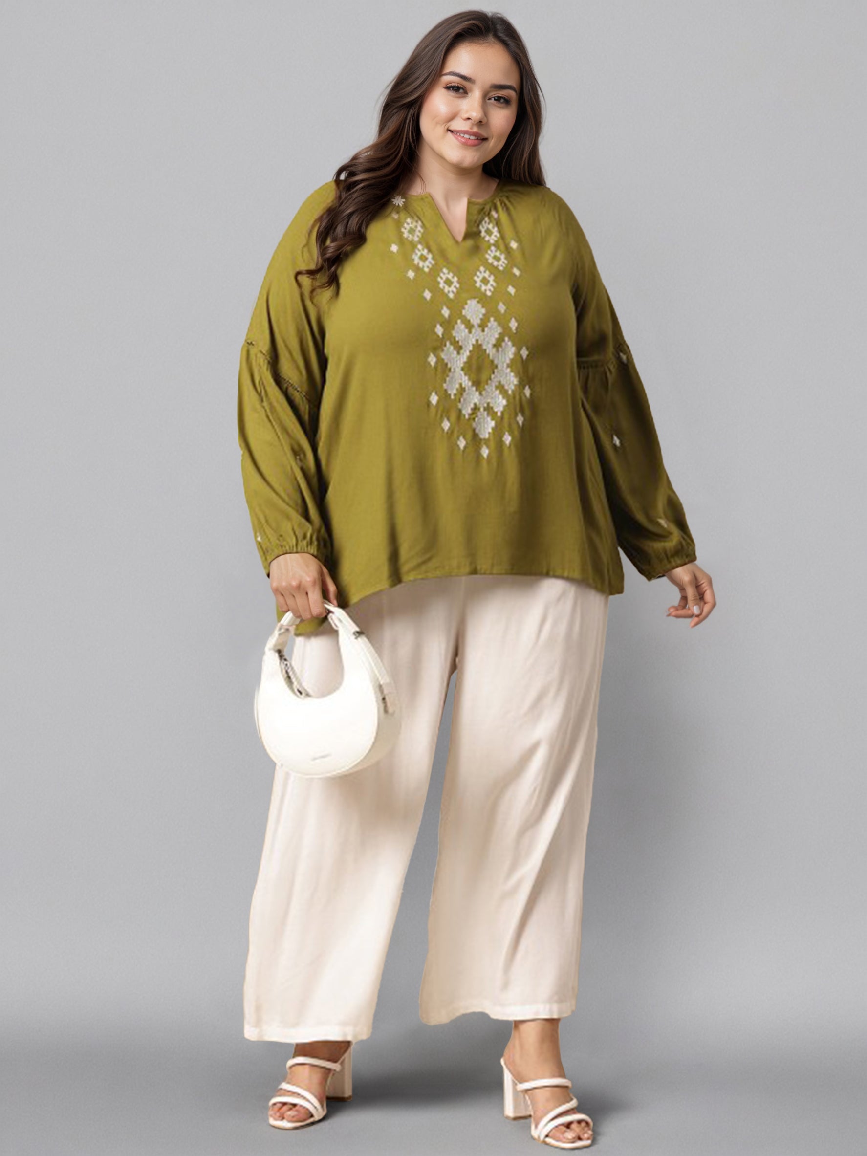 Plus Size Embroidered Puff Sleeves Mandairan Collar Top