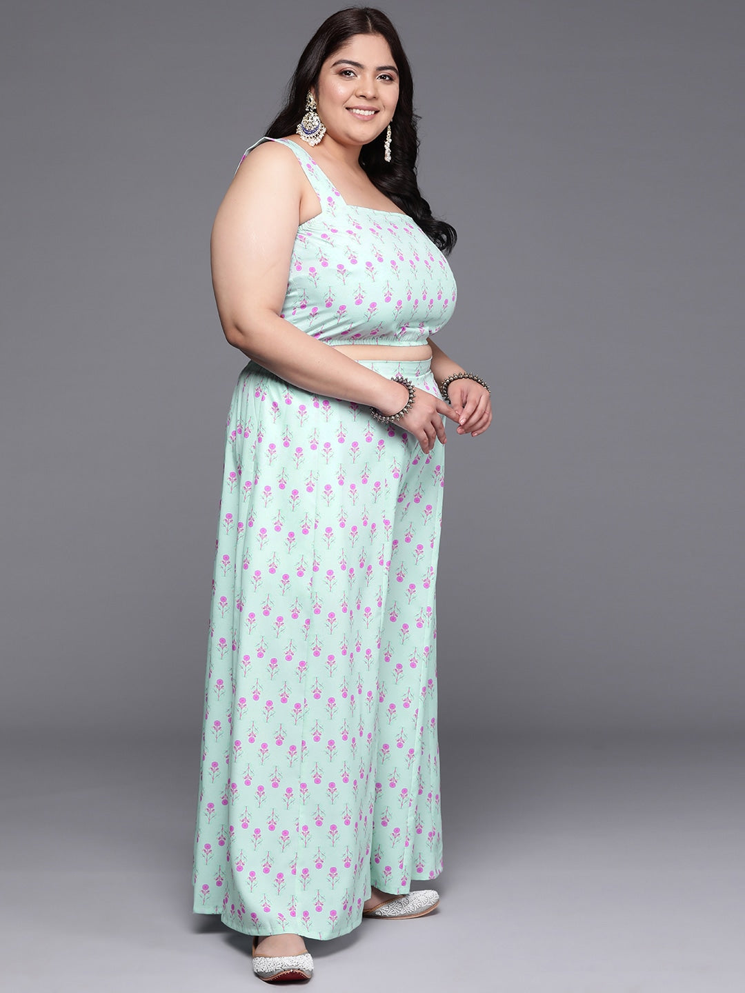 Women Plus Size Printed Ethnic Co-Ords Set