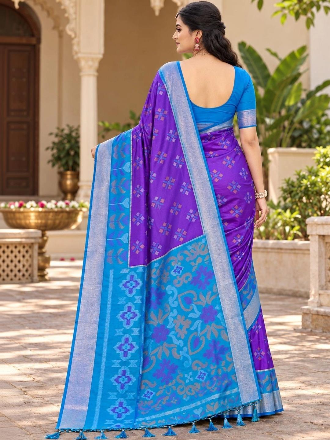 Ahalyaa Woven Design Silk Blend Pochampally Saree - Purple Blue