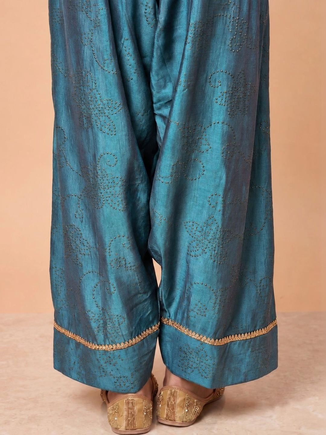 Ahalyaa Teal Printed Farshi Salwar