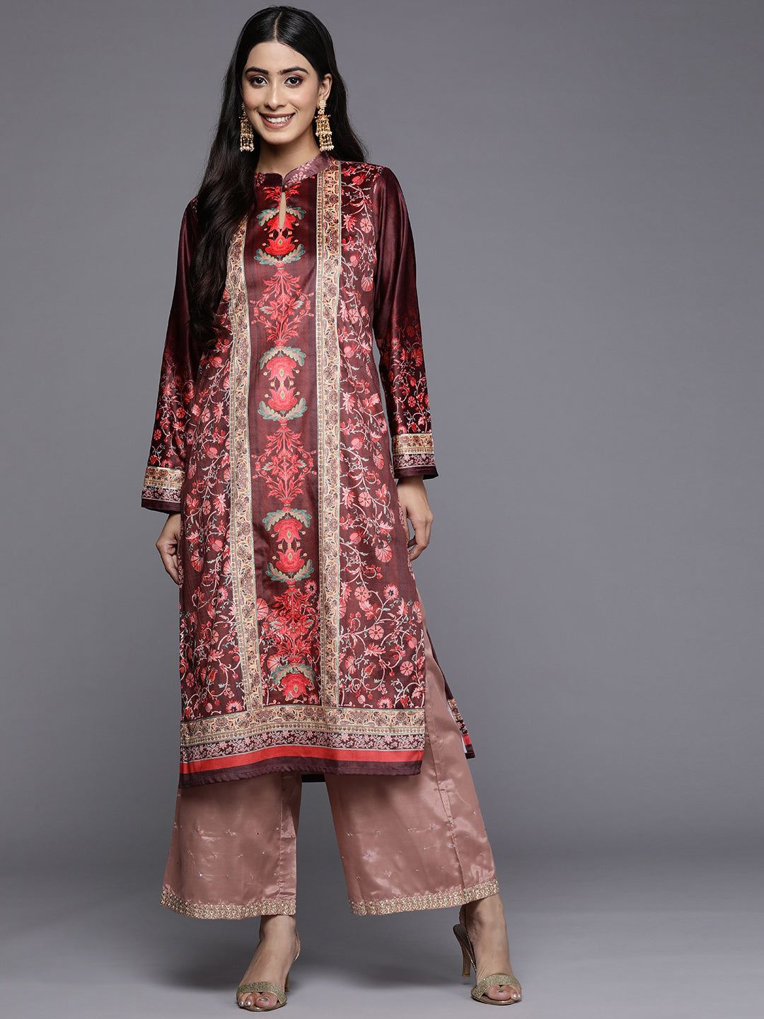 Ahalyaa Women Burgundy & Golden Floral Printed Gotta Patti Floral Velvet Kurta