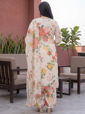 Women Floral Printed Regular Kurta with Palazzos & With Dupatta