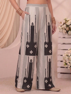 Women Printed Regular Pure Silk Kurta with Palazzos