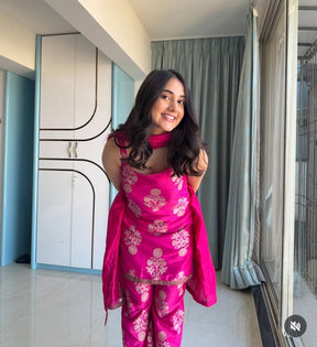 Pink Printed Kurti with Palazzos & With Dupatta
