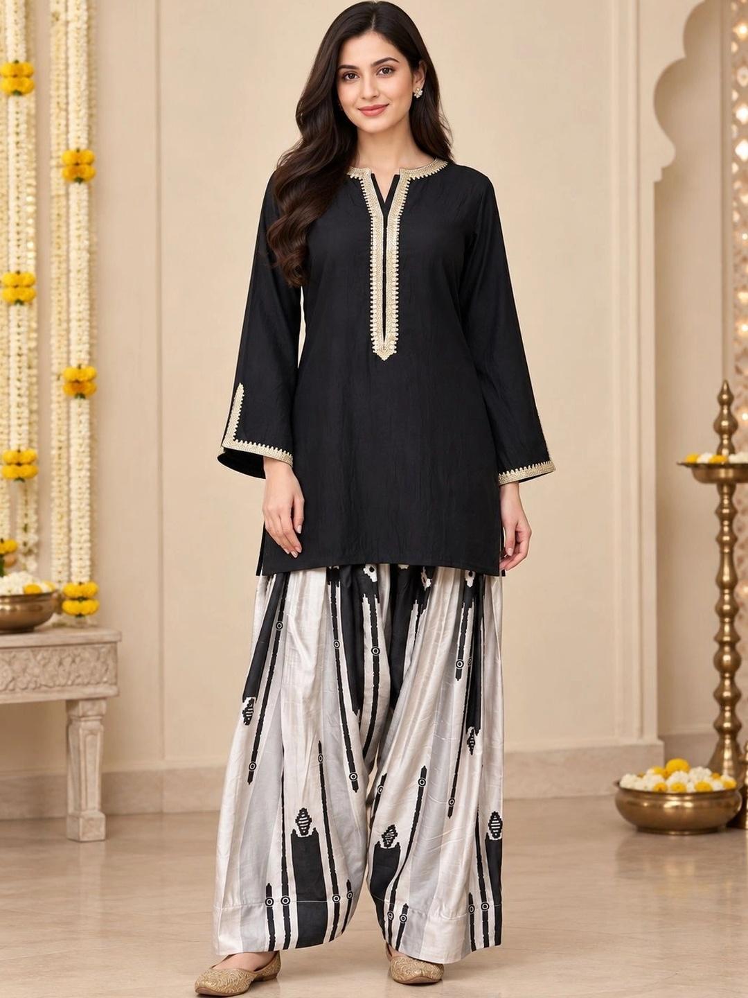 Ahalyaa Black Geometric Print Kurta Salwar Set