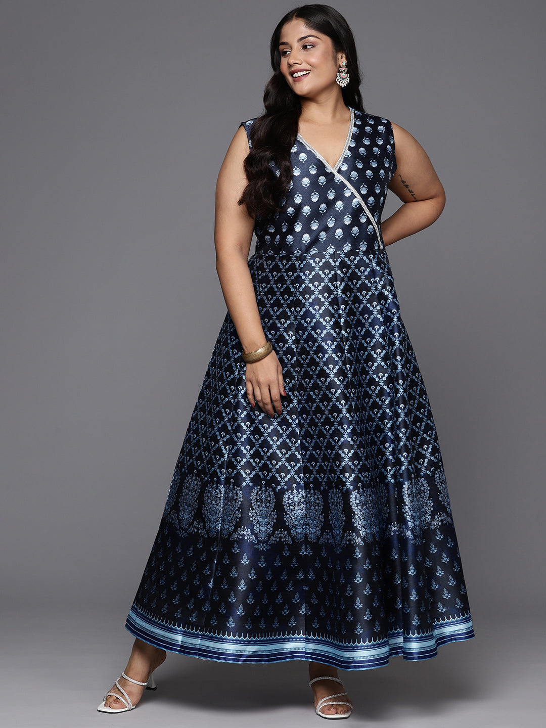 A PLUS BY AHALYAA Ethnic Motifs Printed Wrap Maxi Dress
