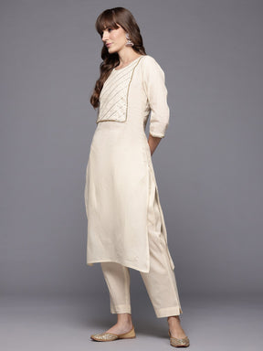 Ahalyaa Yoke Design Gotta Patti Pure Cotton Kurta with Trousers & With Dupatta