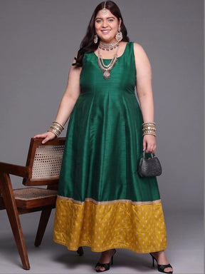 A PLUS BY AHALYAA Printed Round Neck Fit & Flared Ethnic Dresses - Green