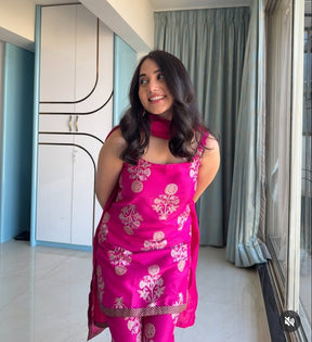 Green Floral Printed Gotta Patti Kurta with Palazzos