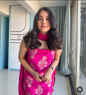 Green Floral Printed Gotta Patti Kurta with Palazzos