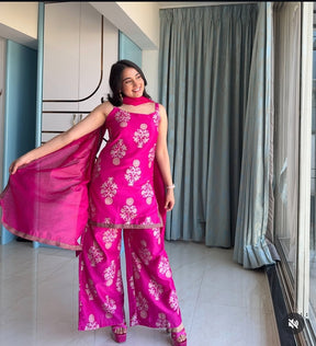 Green Floral Printed Gotta Patti Kurta with Palazzos