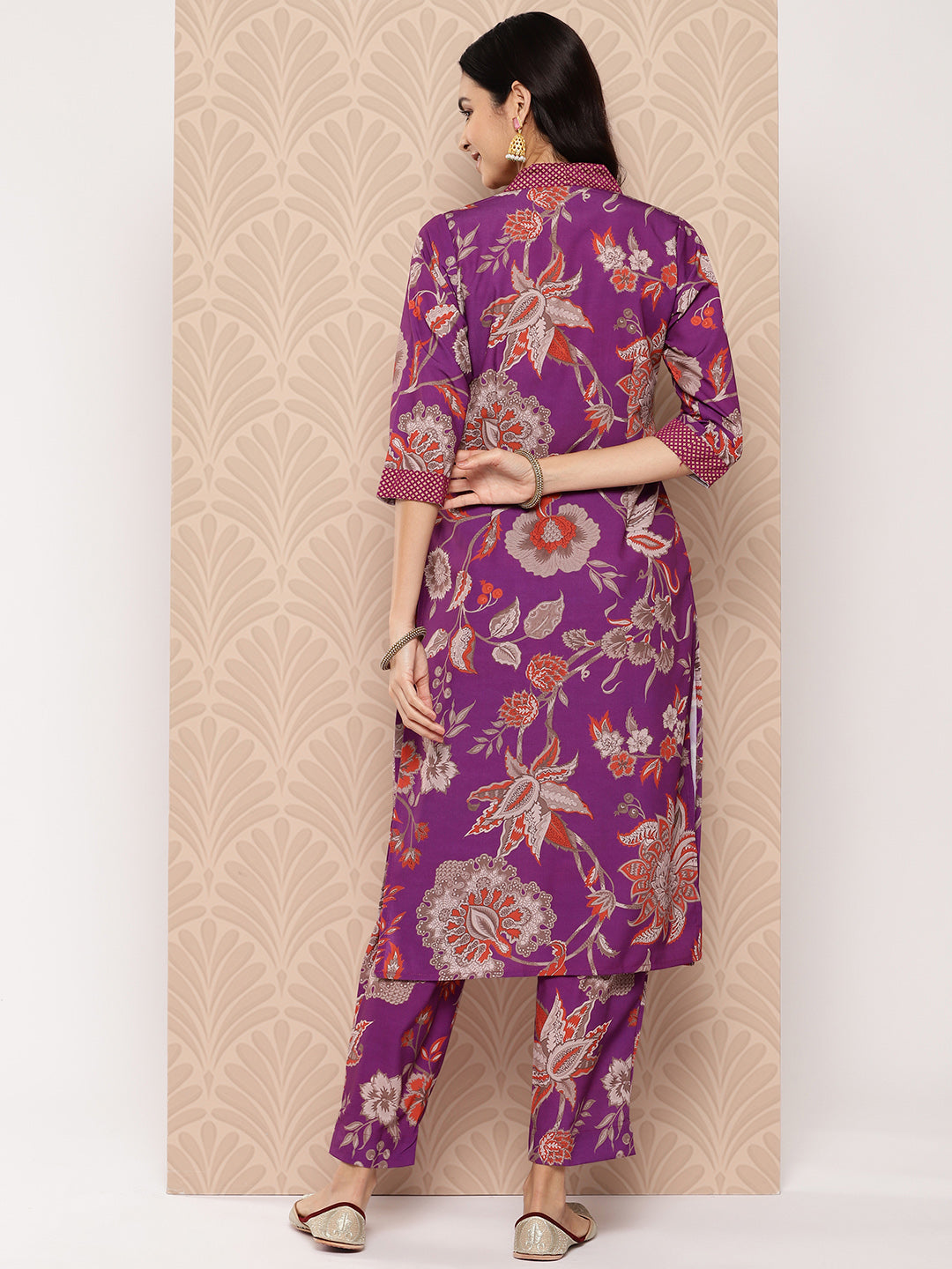 Purple Floral Printed Regular Kurta with Trousers