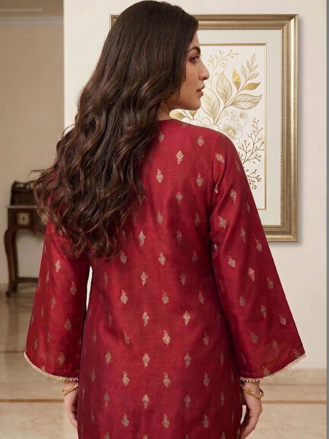 Ahalyaa Gotta Patti Grandeur & Majestic Artwork Kurta - Maroon