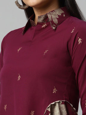 Ahalyaa Burgundy & Gold-Toned Shirt Collar Printed Tunic