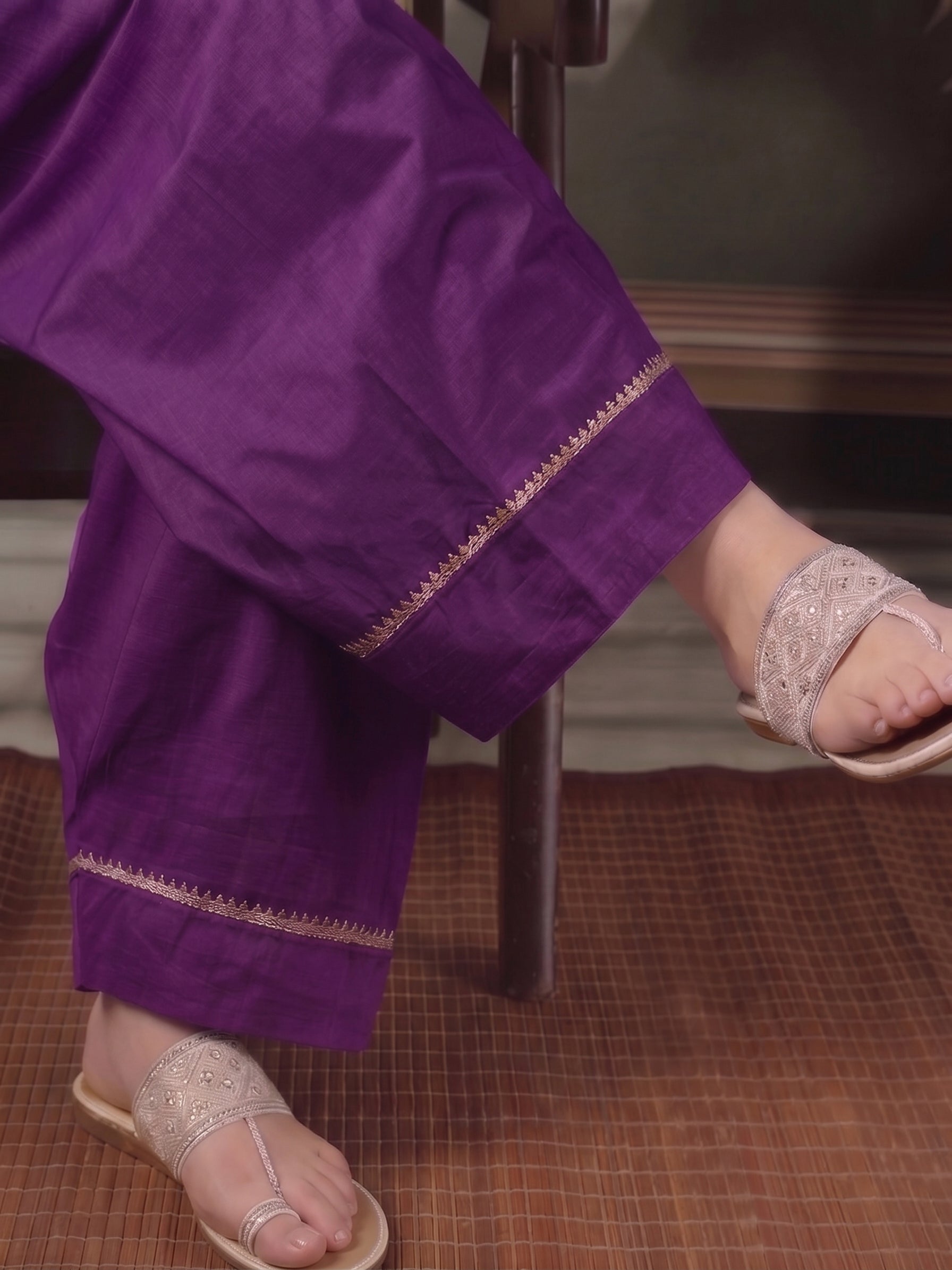 Women Loose Fit Silk Salwar