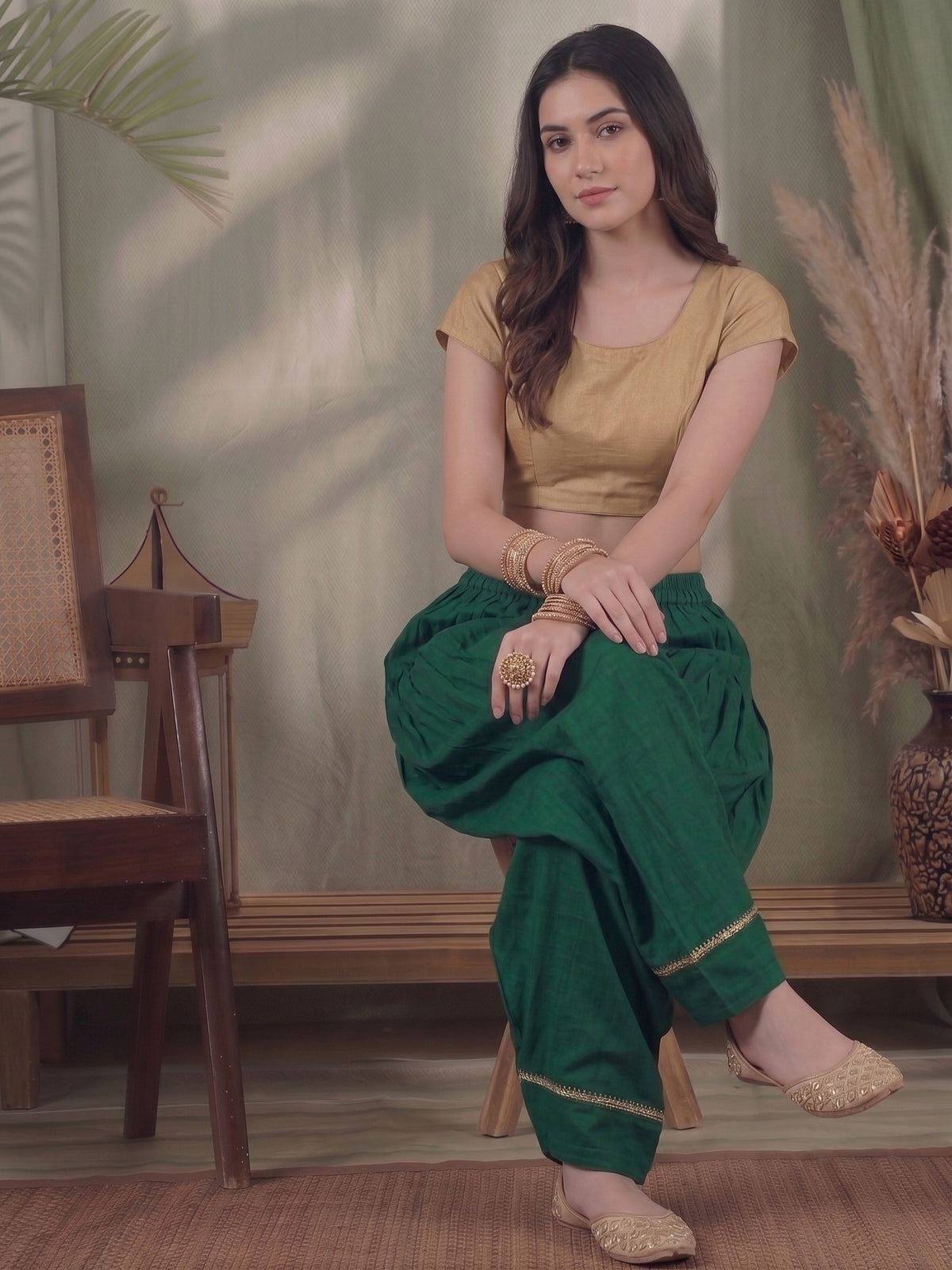 Women Loose Fit Silk Salwar