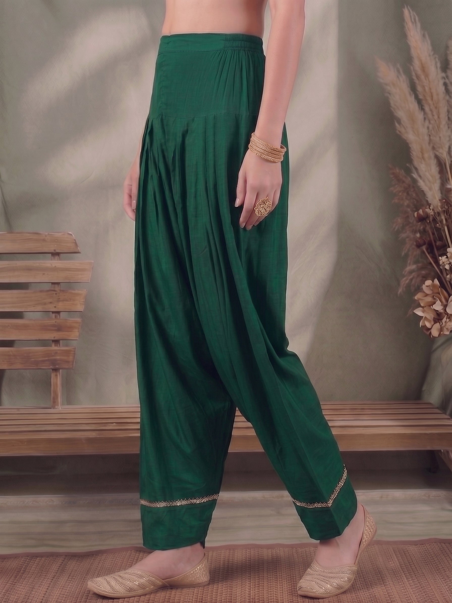 Women Loose Fit Silk Salwar