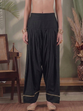 Women Loose Fit Silk Salwar