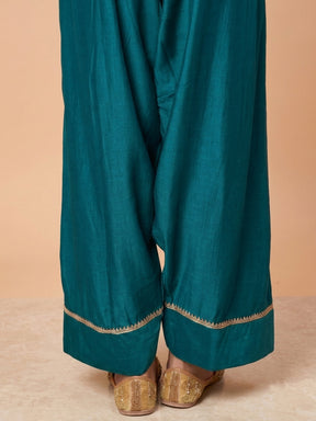 Women Loose Fit Silk Salwar
