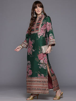Ahalyaa Women Floral Printed Sequinned Floral Kurta