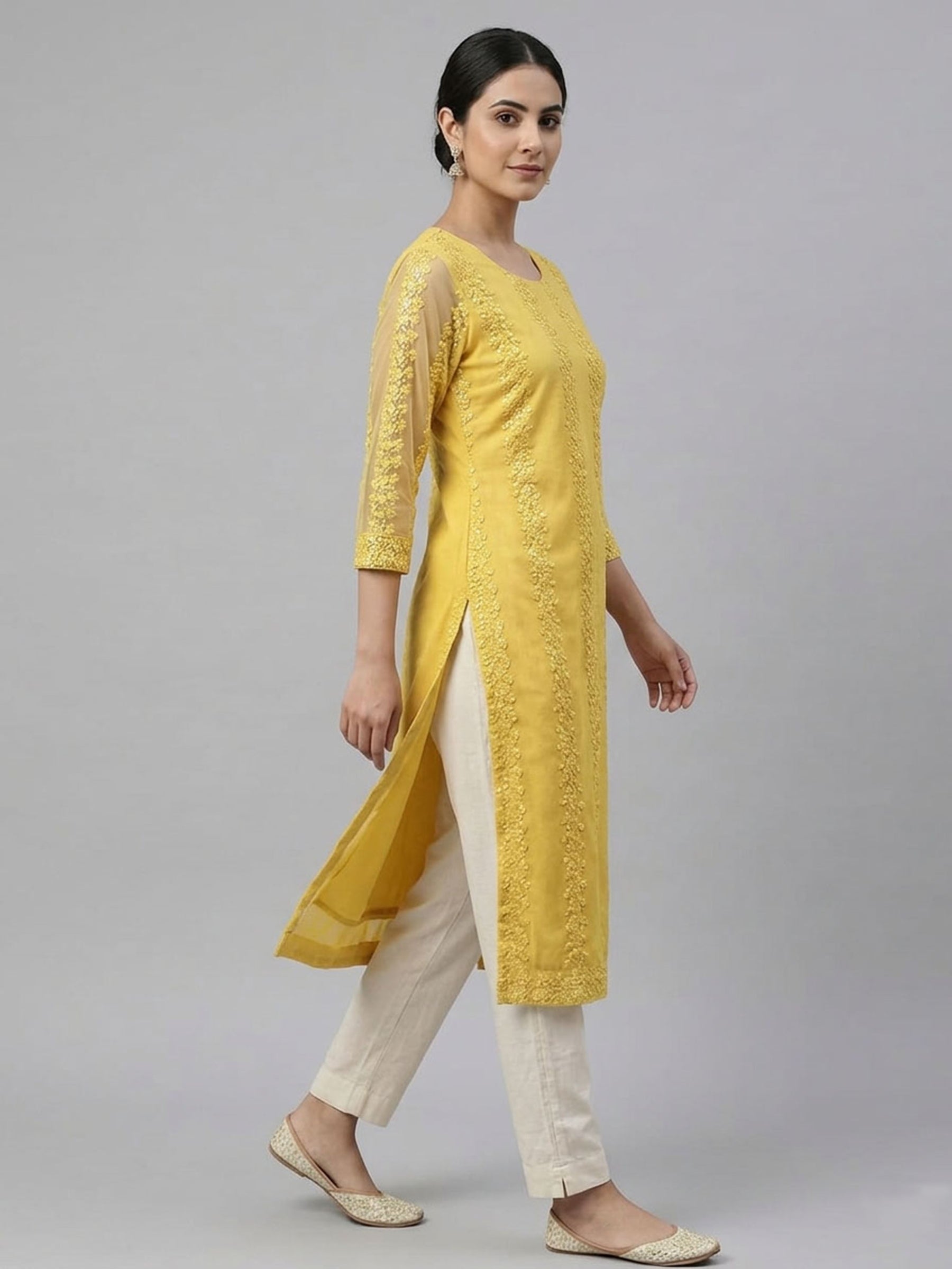 Women Embroidered Sequinned Kurta