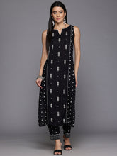 Geometric Printed Regular Kurta with Trousers