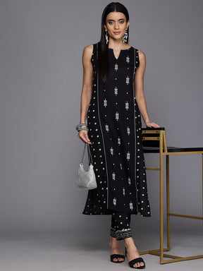 Geometric Printed Regular Kurta with Trousers