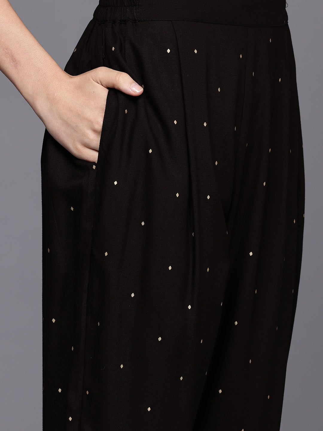 Floral Printed Panelled Kurta with Trousers