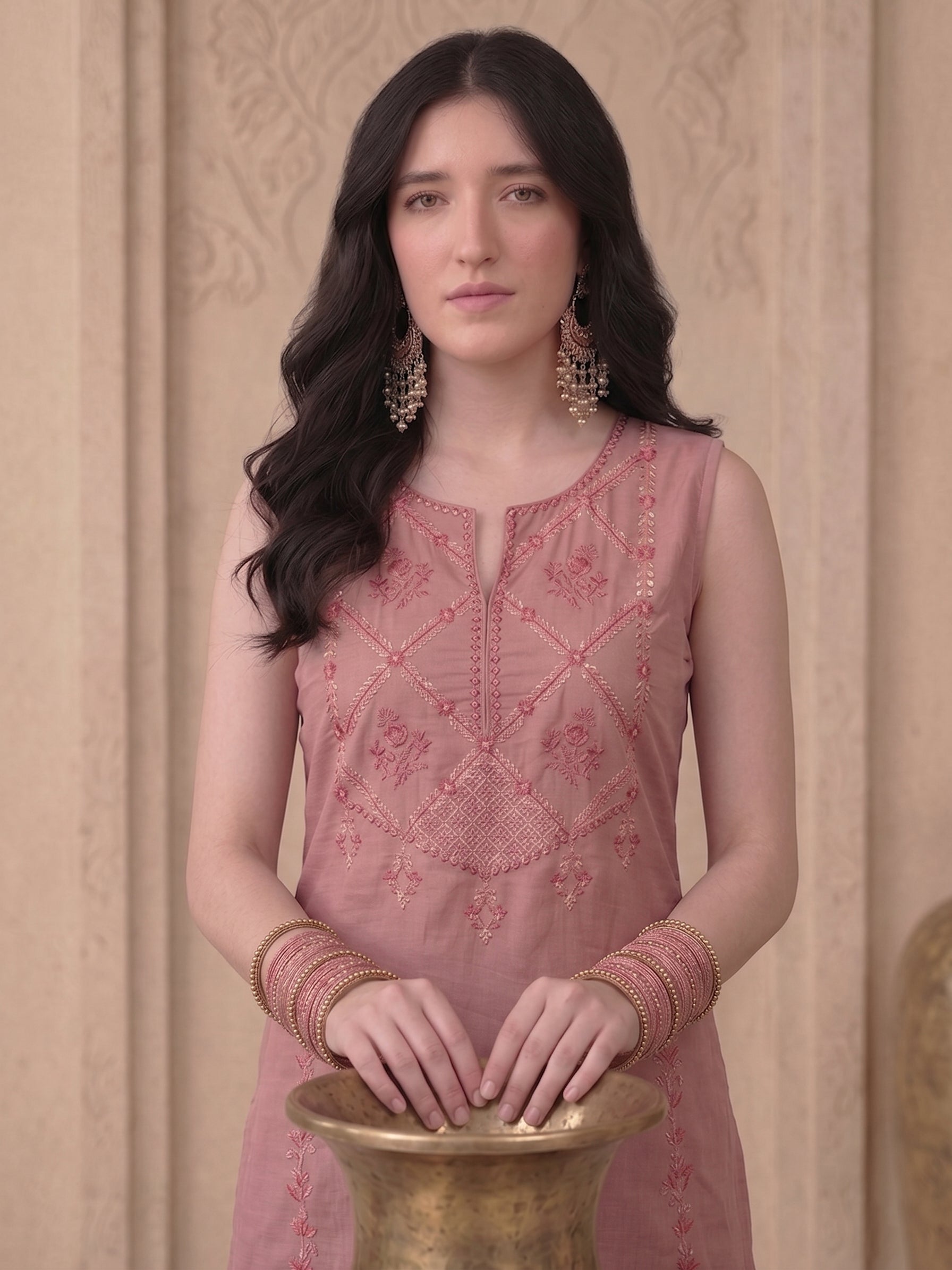 Women Ethnic Motifs Embroidered Regular Thread Work Kurta with Trousers