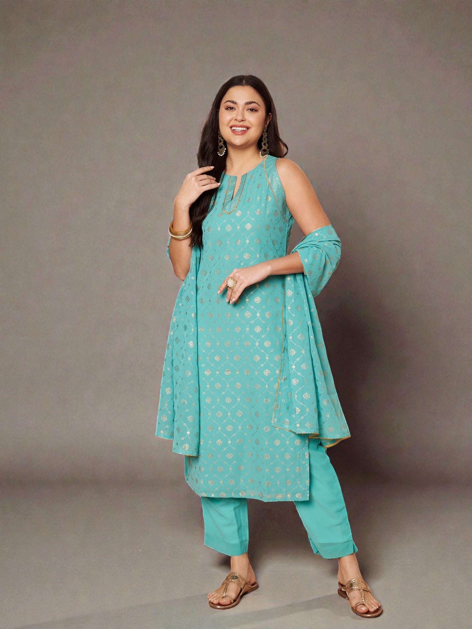 Women Ethnic Motifs Printed Regular Gotta Patti Kurta with Trousers & With Dupatta