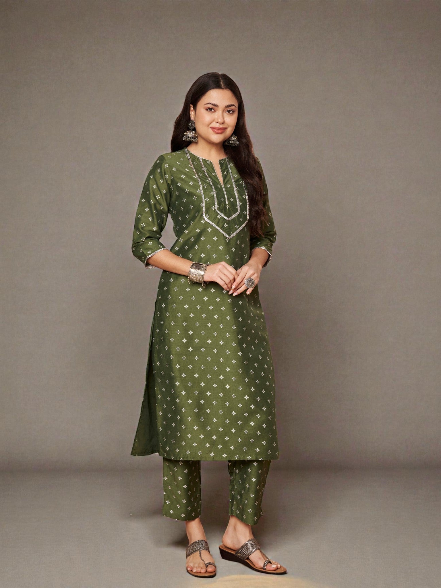 Women Ombre Printed Regular Sequinned Kurta with Trousers & With Dupatta