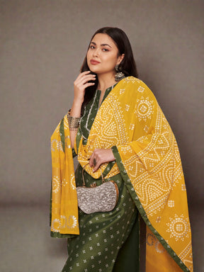 Women Ombre Printed Regular Sequinned Kurta with Trousers & With Dupatta
