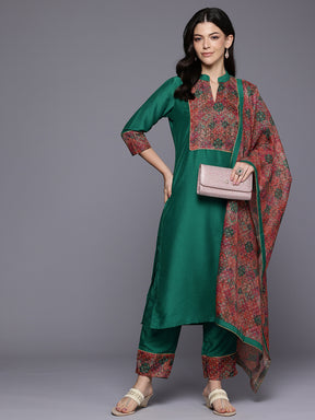 Ethnic Motifs Yoke Design Gotta Patti Kurta with Trousers & Dupatta