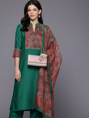 Ethnic Motifs Yoke Design Gotta Patti Kurta with Trousers & Dupatta