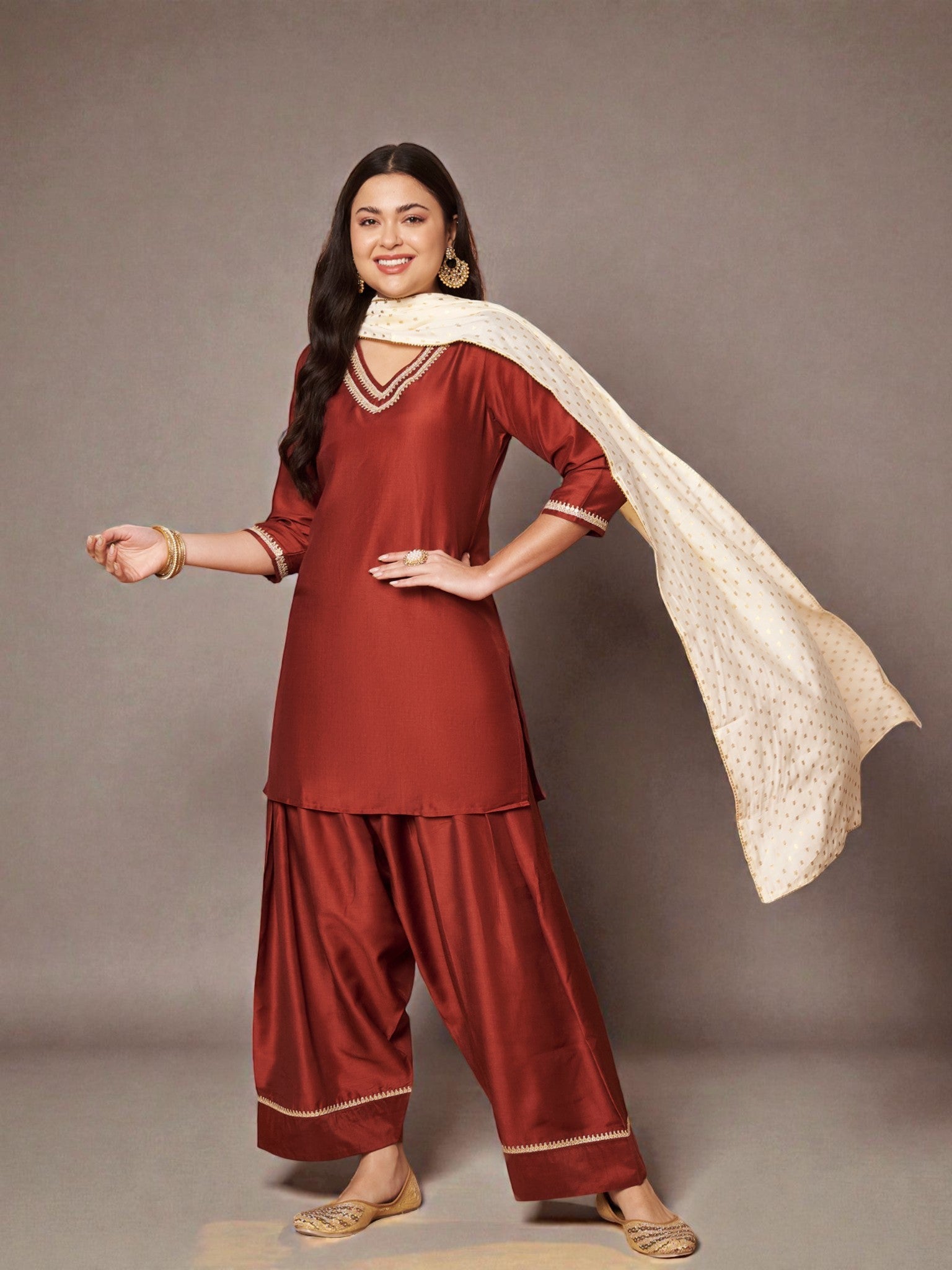 Women Regular Kurti with Salwar & With Dupatta