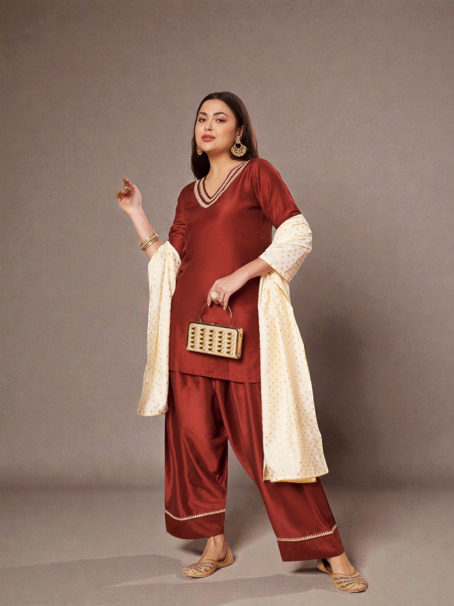 Women Regular Kurti with Salwar & With Dupatta