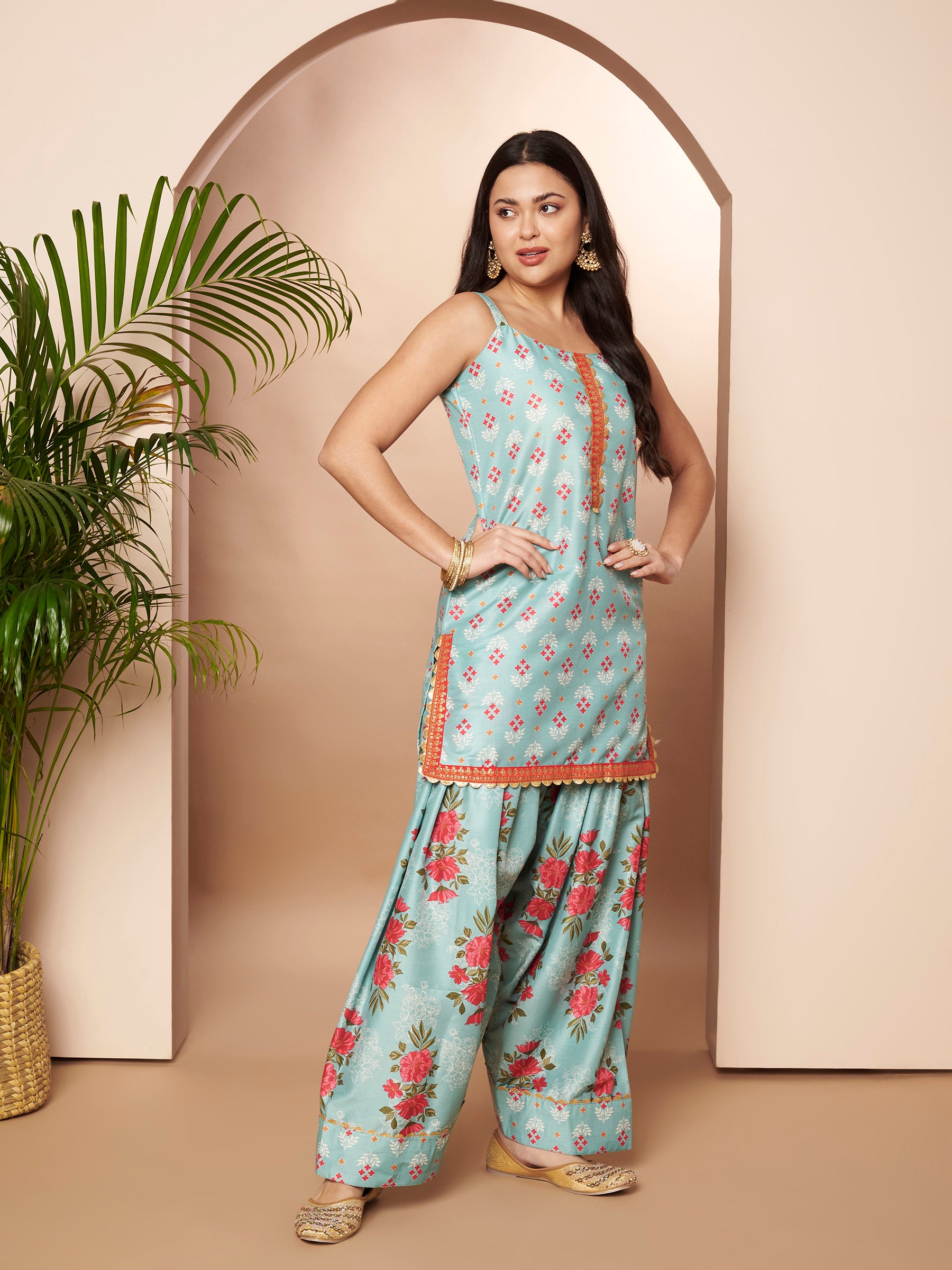 Women Ethnic Motifs Printed Regular Gotta Patti Kurta with Patiala & With Dupatta