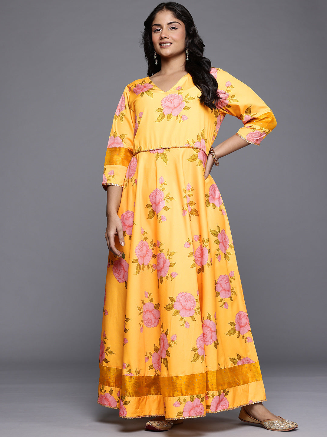 Floral Printed Sequined Detail V-Neck Maxi Dress