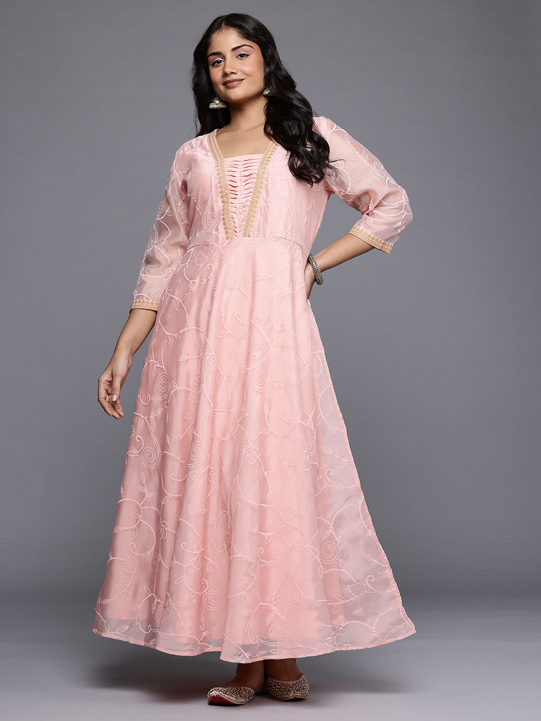 Floral Printed Sequined Detail Maxi Dress