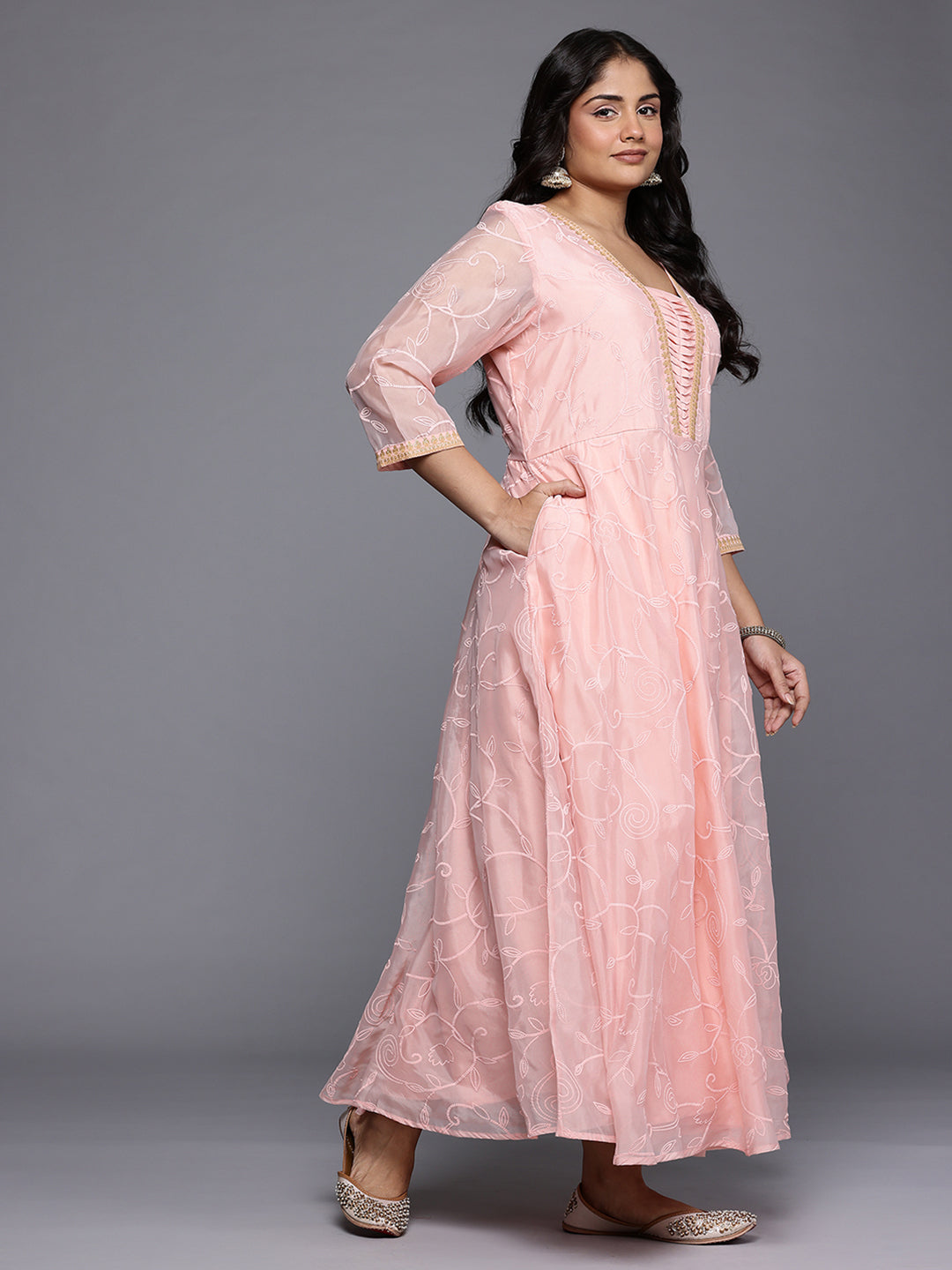 Floral Printed Sequined Detail Maxi Dress