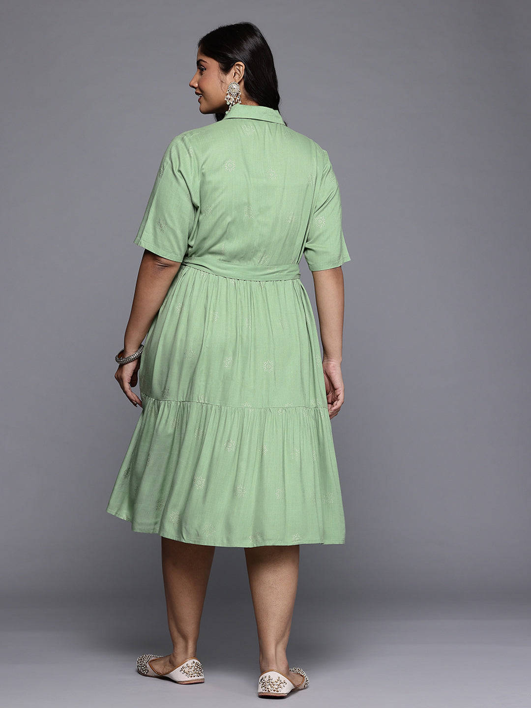 Floral Printed Cut-Away Collar Belted Maxi Dress