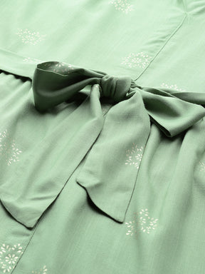 Floral Printed Cut-Away Collar Belted Maxi Dress