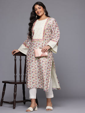 A PLUS BY AHALYAA Plus Size Floral Printed Sequinned Floral Chanderi Silk Kurta