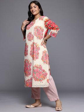 Plus Size Floral Embroidered Thread Work Regular Georgette Kurta